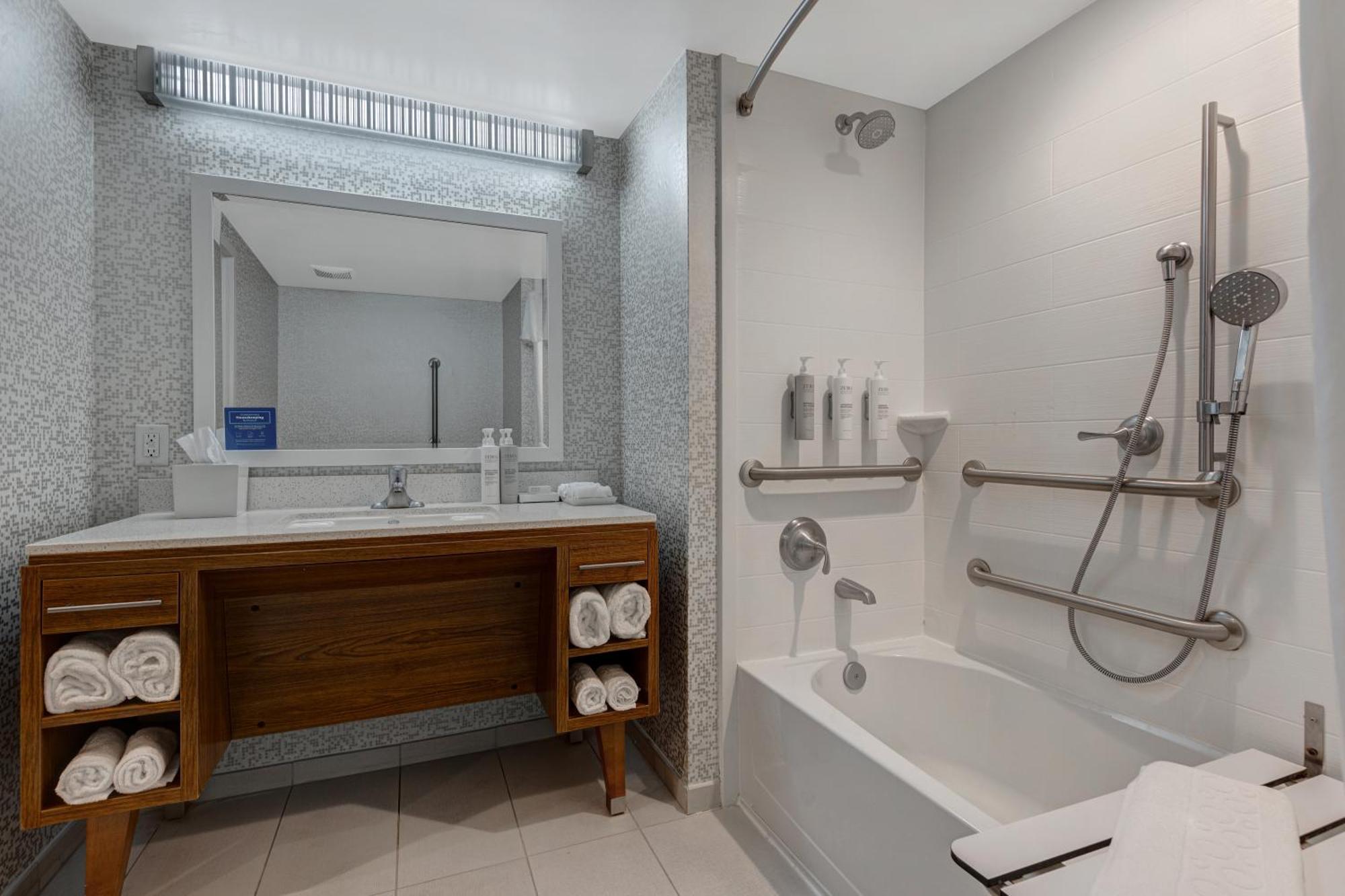 Home2 Suites By Hilton East Austin - Near Downtown And Ut Dış mekan fotoğraf